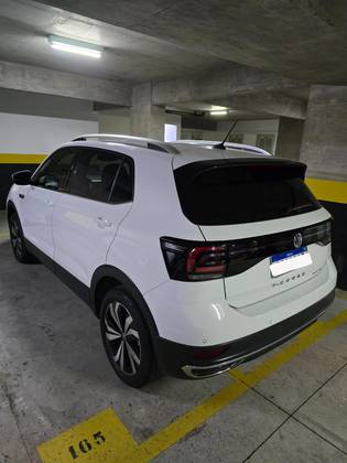 VOLKSWAGEN T-CROSS 1.4 250 TSI TOTAL FLEX HIGHLINE AUTOMÁTICO VOLKSWAGEN T-CROSS 1.4 250 TSI TOTAL FLEX HIGHLINE AUTOMÁTICO